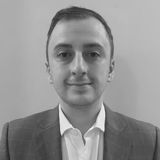 David Slatter RMIT MGT'23 Vietnam HFAA Alumni & Scholar Profile Pro(Bw)